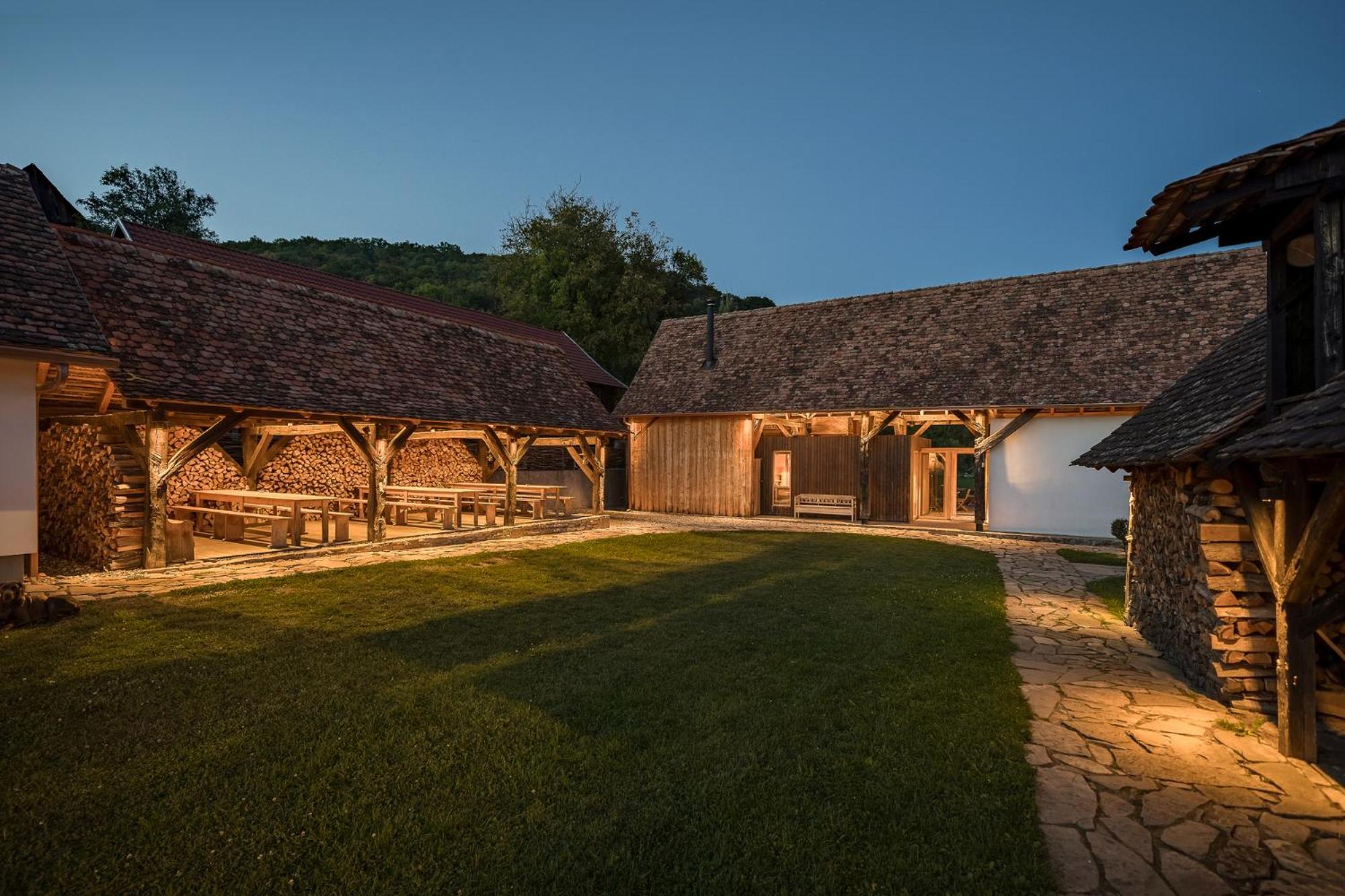 Mesendorf Gasthaus Екстер'єр фото